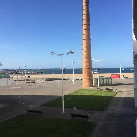 Poniente Apartamento *